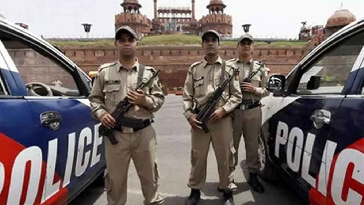 Delhi police launched a massive overnight crackdown under operation Aaghat