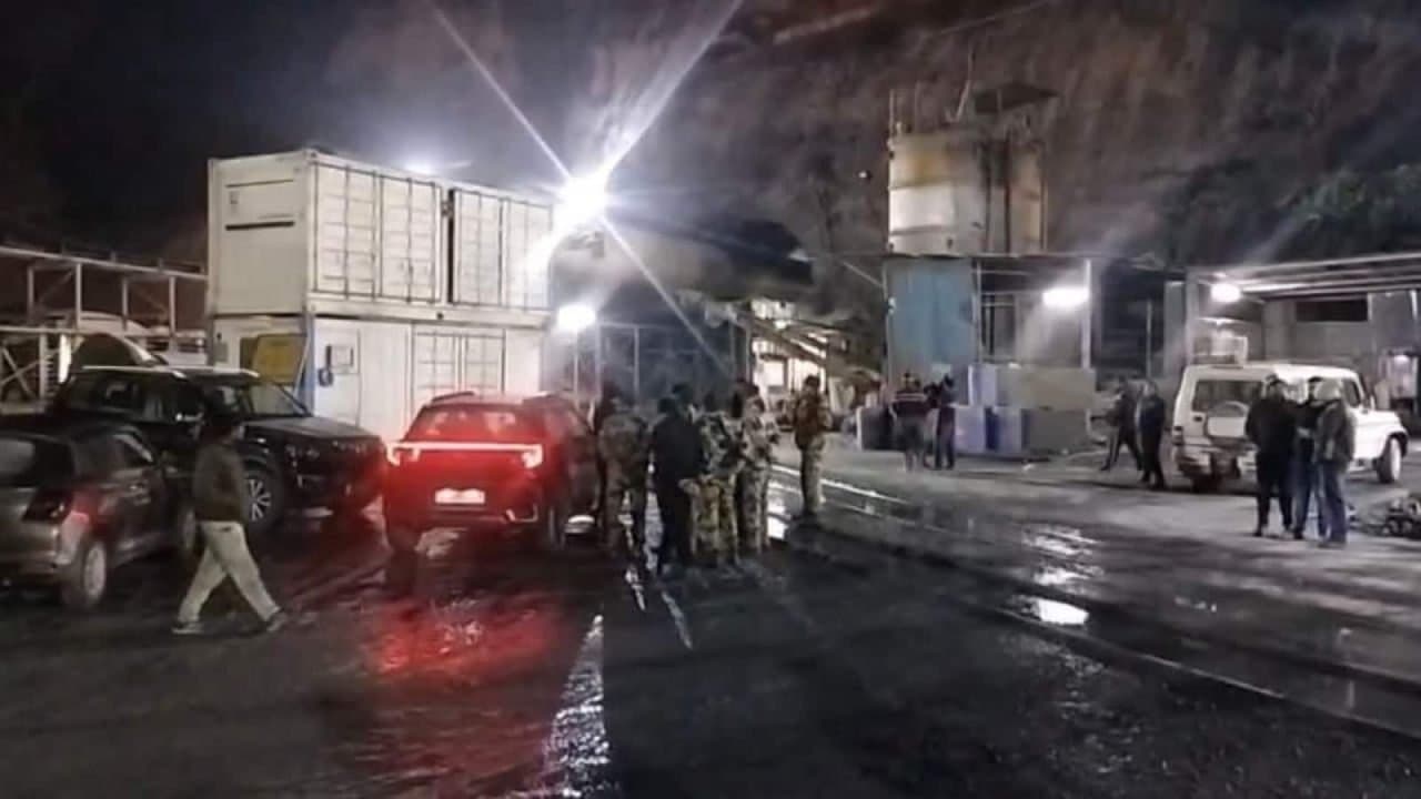 Two Trains Collide In Uttarakhand Chamoli Atleast 60 Passengers Injured