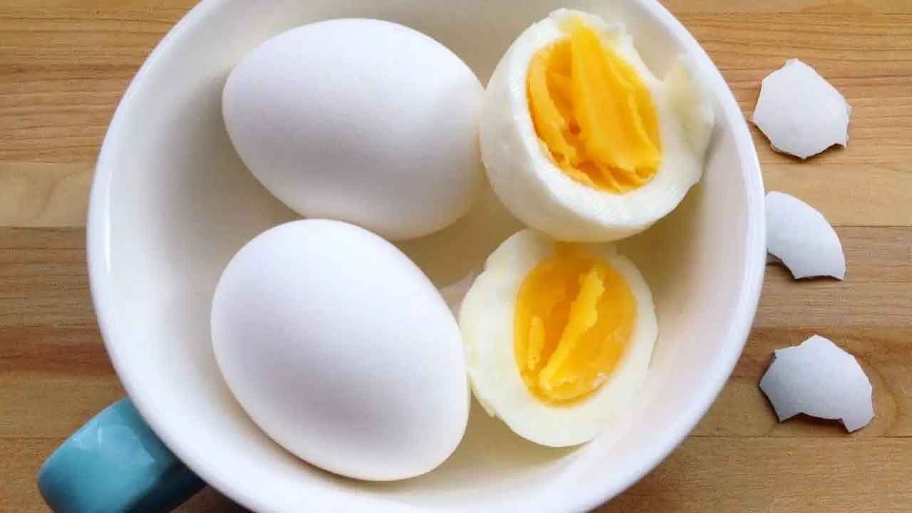 Egg Rate Hike: Winter demand is doing what it always does