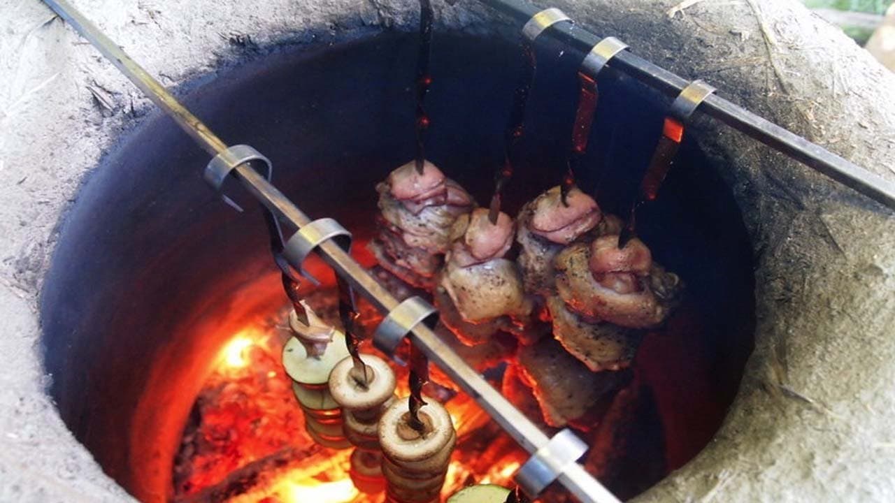 Desperate Delhi bans tandoors in its fight against air pollution