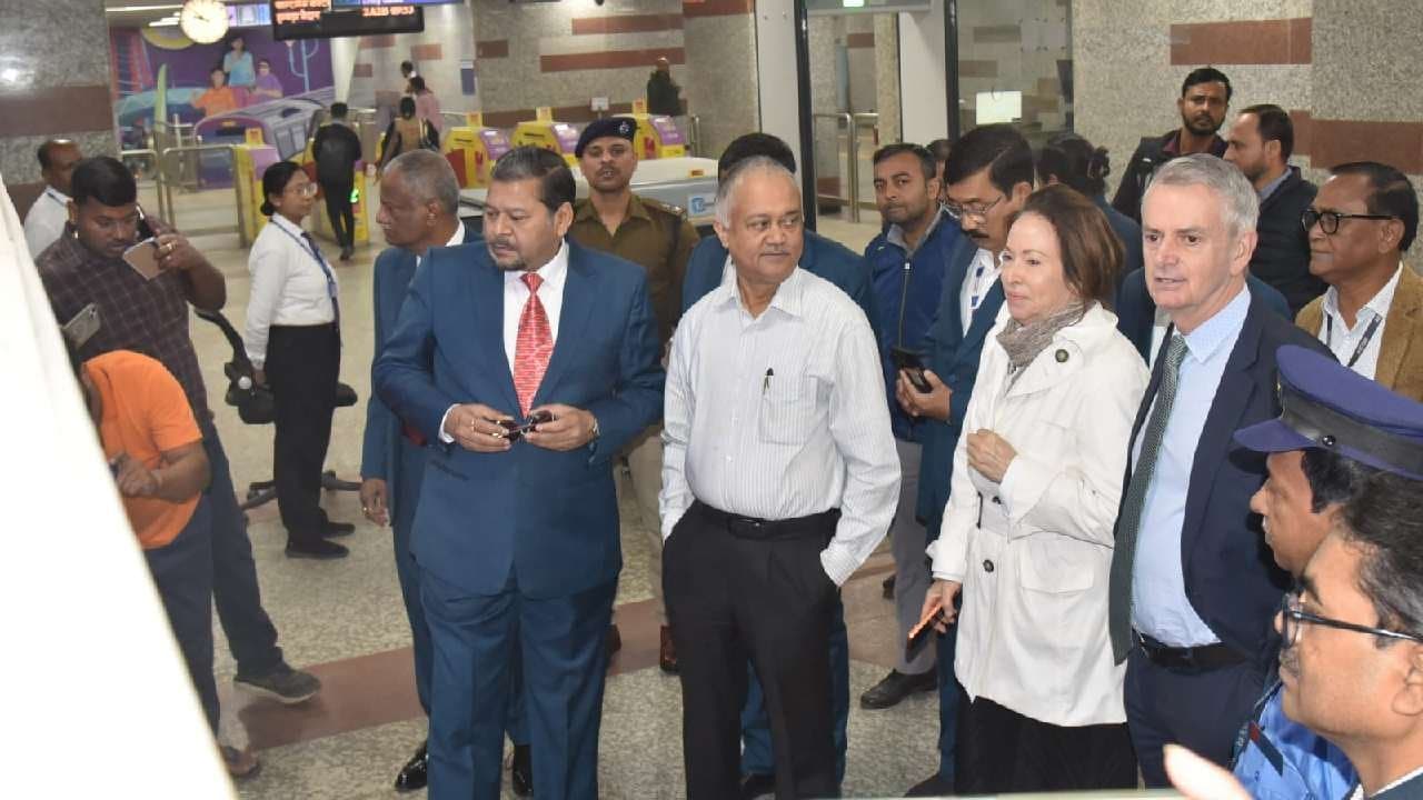 High Commissioner Of Canada In India Visited East-West Metro