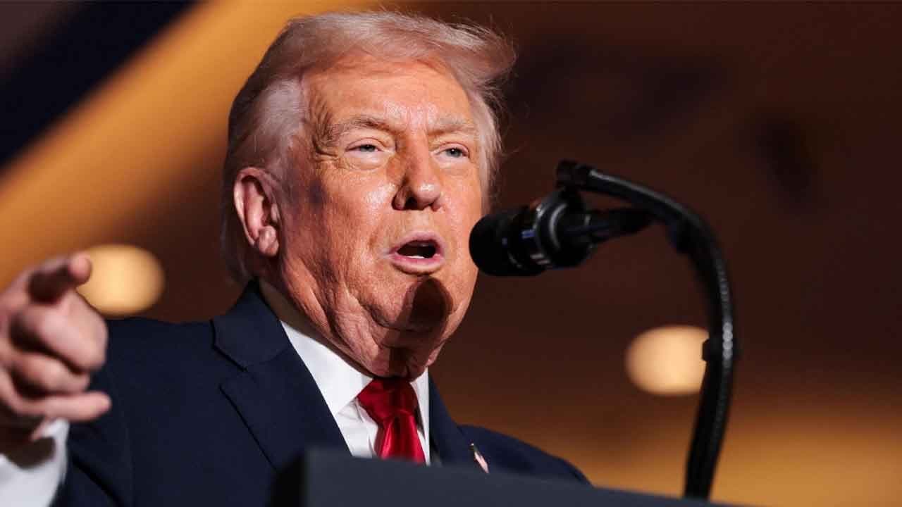 Donald Trump launches Gold card visa 