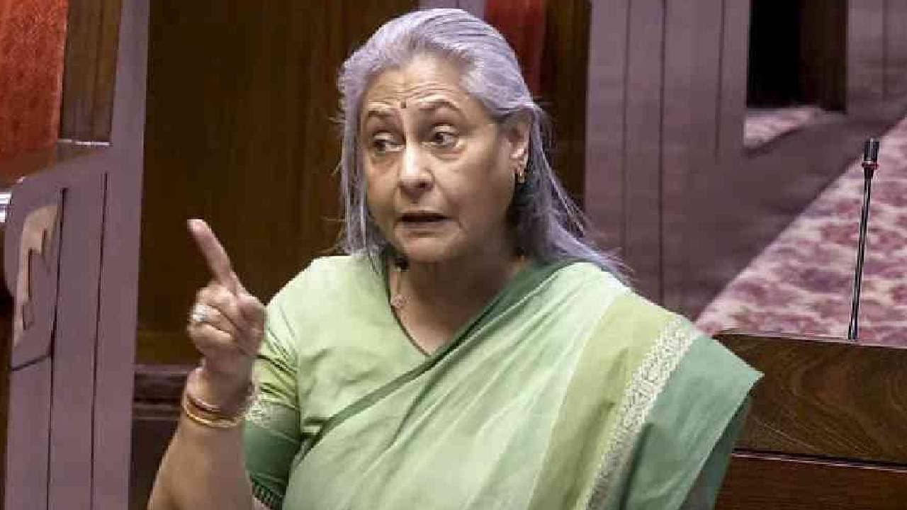Jaya Bachchan says she suffering hearing loss 
