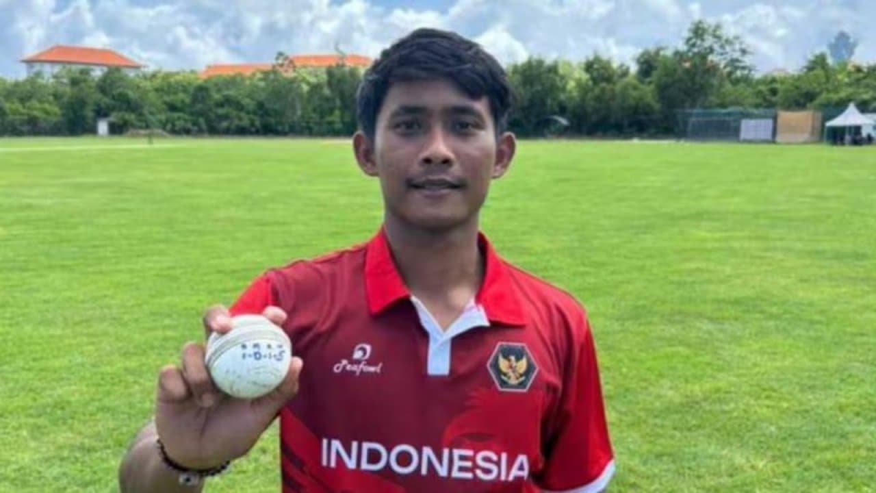 Indonesia pacer Gede Priandana scripts T20I history in Bali