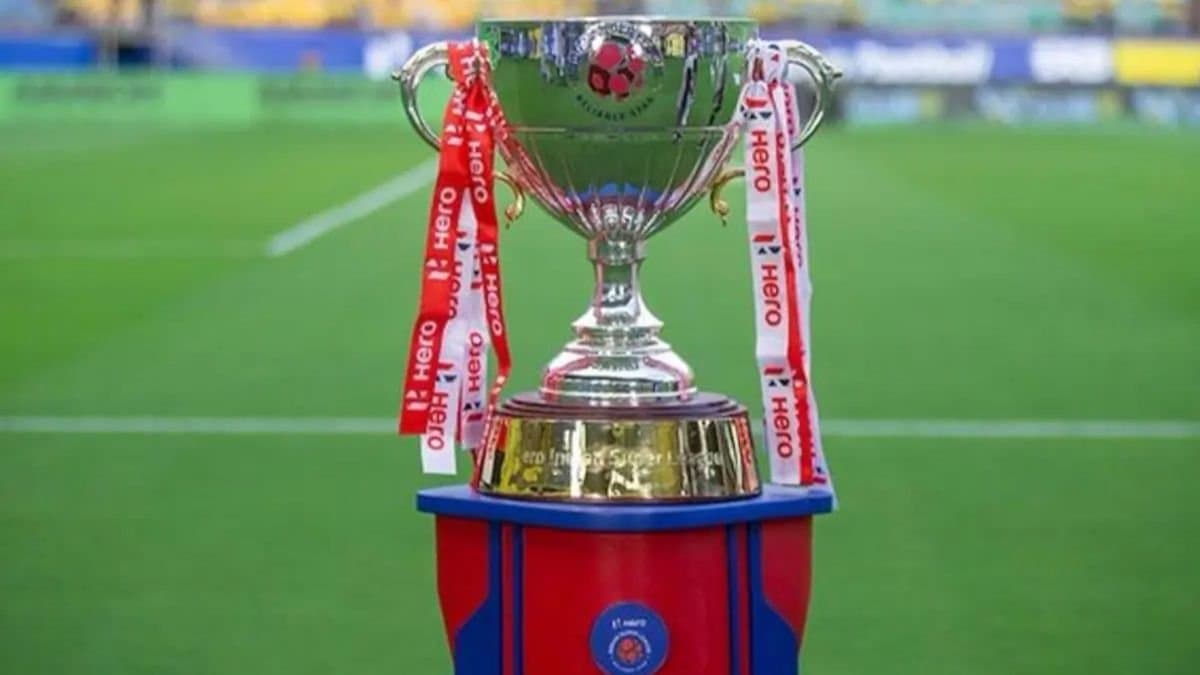 ISl and other leagues will start soon sports ministry assures 