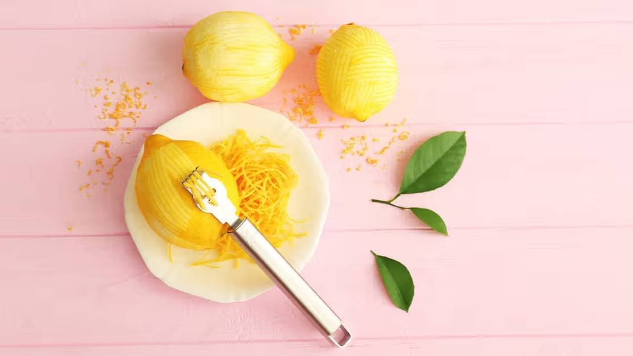 Lemon peel has many health benefits