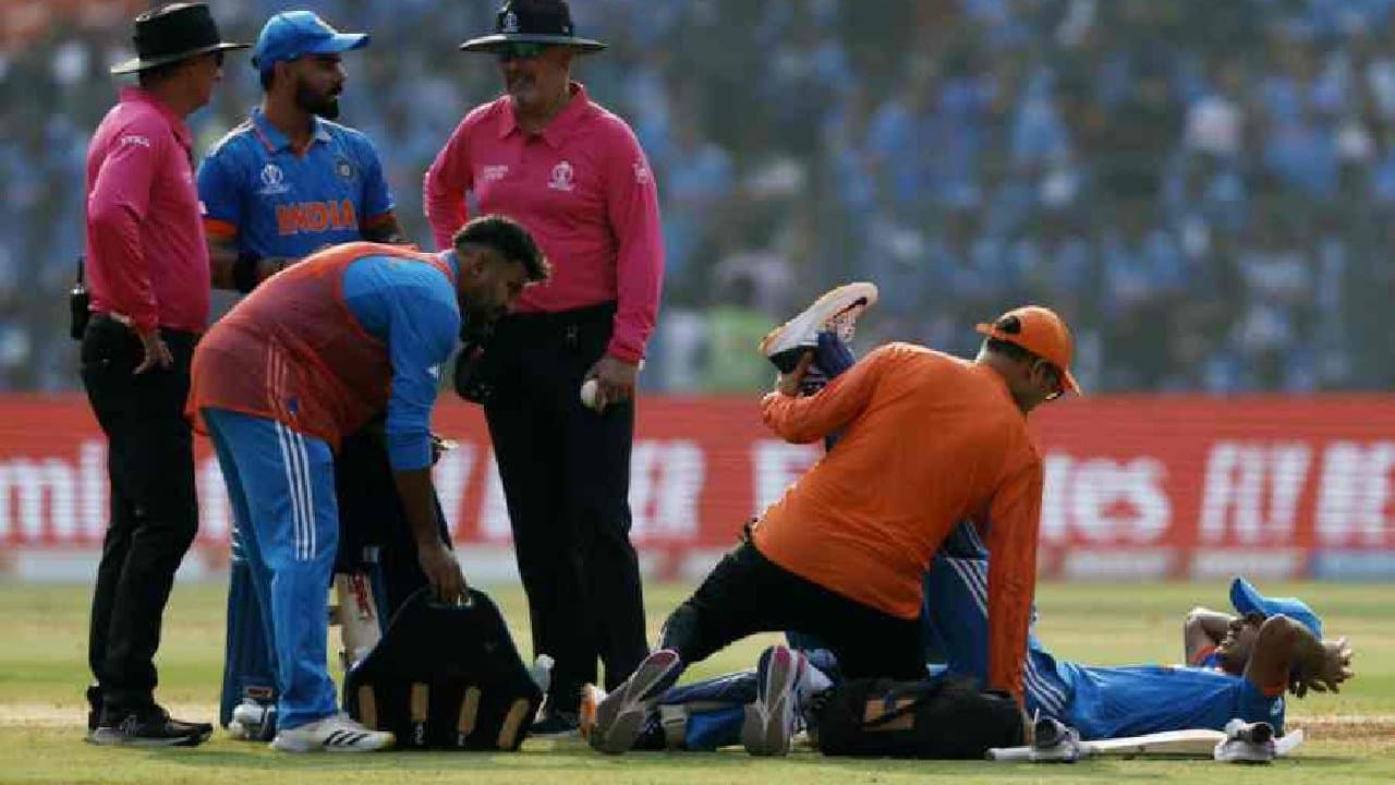 Injury or some other reasons netizens explode on social media over shubman gill exclusion