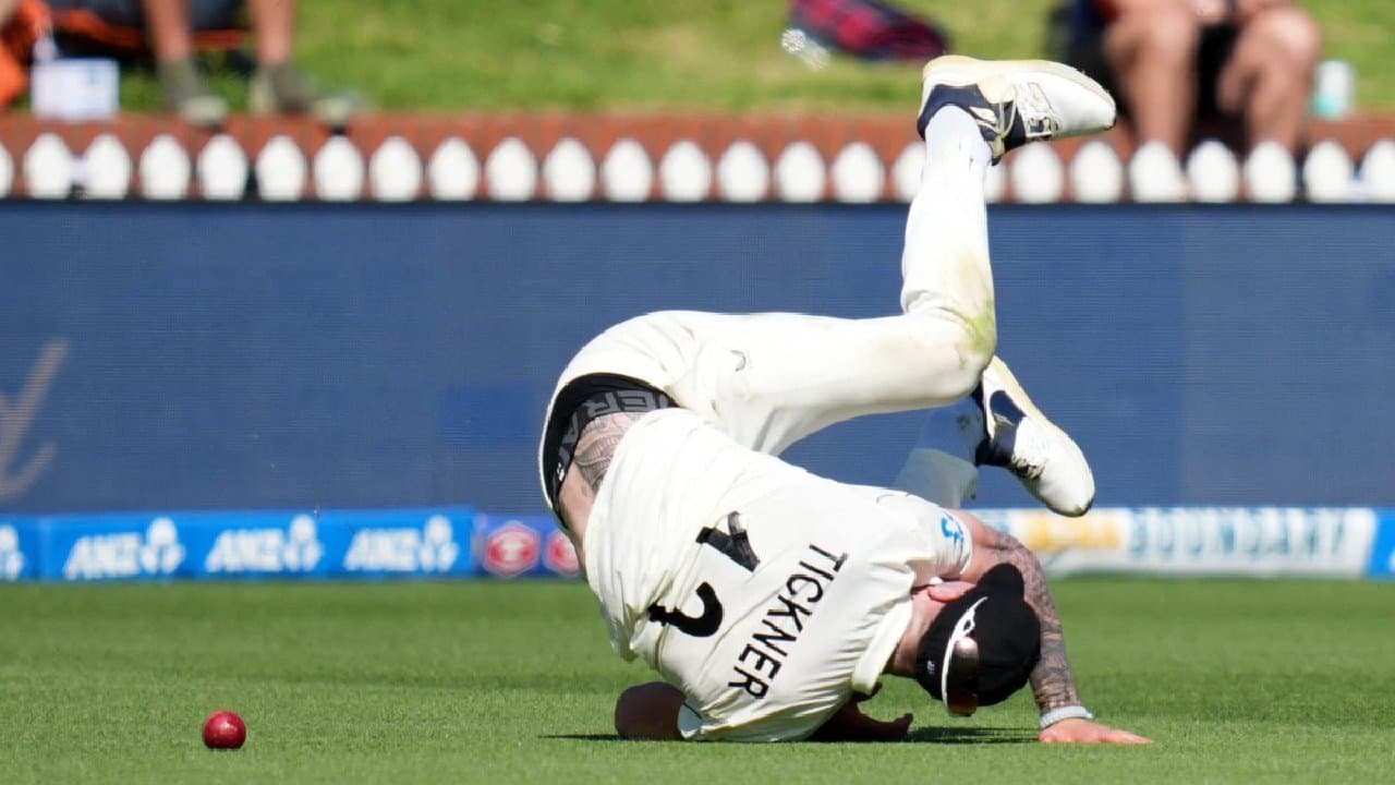 New Zealand Pacer Suffers Nasty Shoulder Injury and Taken To Hospital During 2nd Test vs West Indies