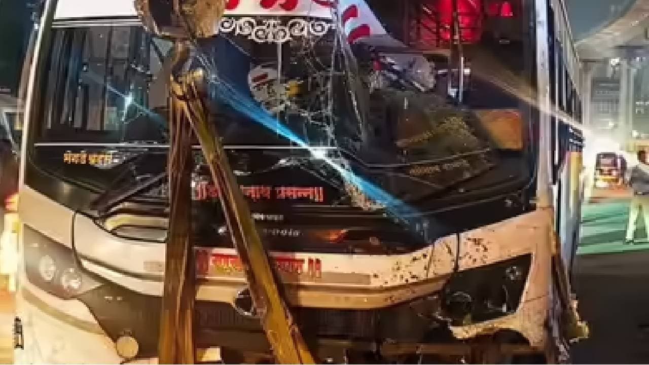 Two schoolchildren killed Three others injured as IT staff bus climbs Footpath in Hinjewadi 
