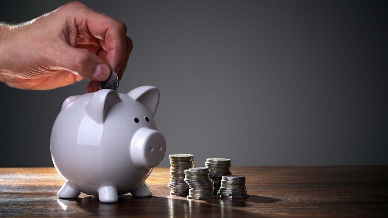 Build a fund of two lakh rupees by saving RS 100 every day in just five years where 