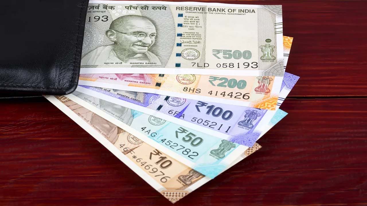 By investing 22 lakh and 50 thousand rupees invester can get a return of almost Rs 41 lakh rupees learn about this extraordinary tax-free investment scheme 