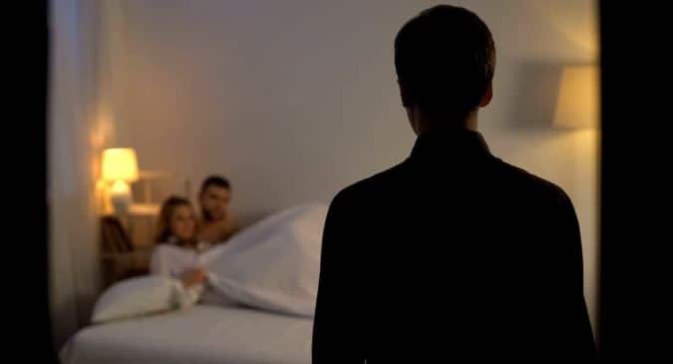 Man Catches Wife With Friend in Hotel After 15 Year Old Marriage in Amritsar 