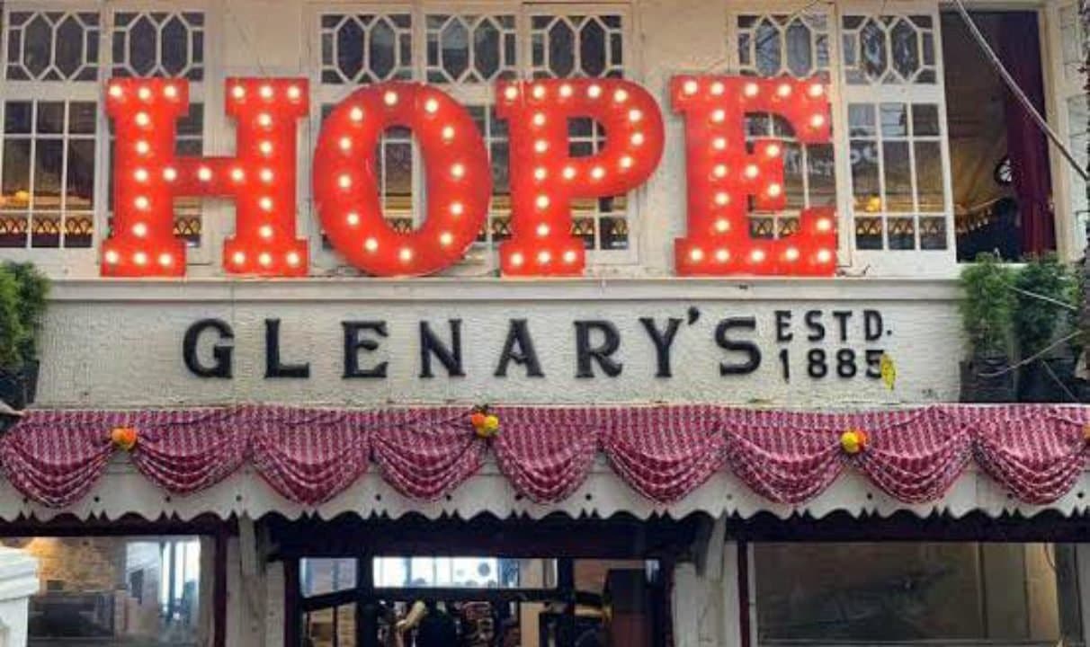 Prior to Christmas day and New year Glenarys in Darjeeling downed shutter