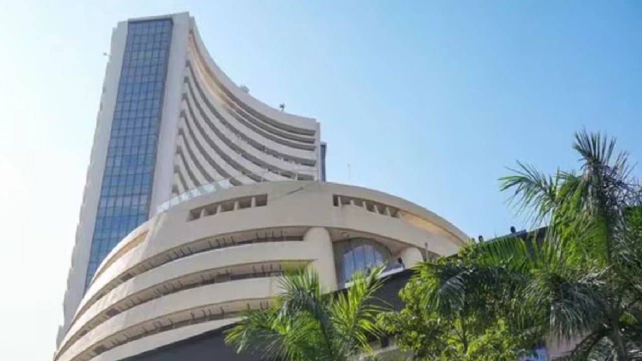 Share Market Update Sensex gains 638 pts what about Nifty50