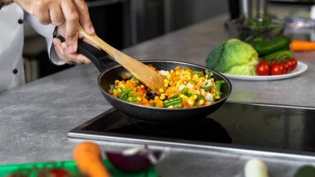 Your cookware effects on taste of your food