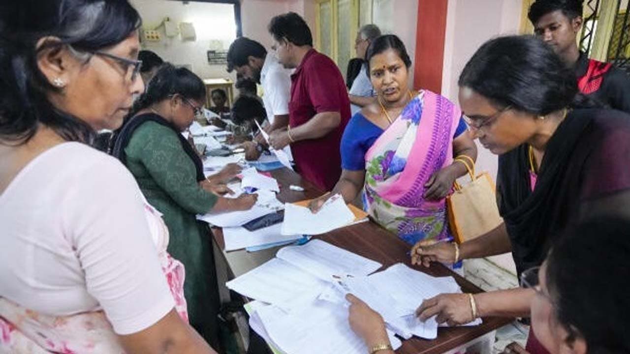 More than two lakhs name deleted from SIR draft voter list in East Burdwan district of West Bengal