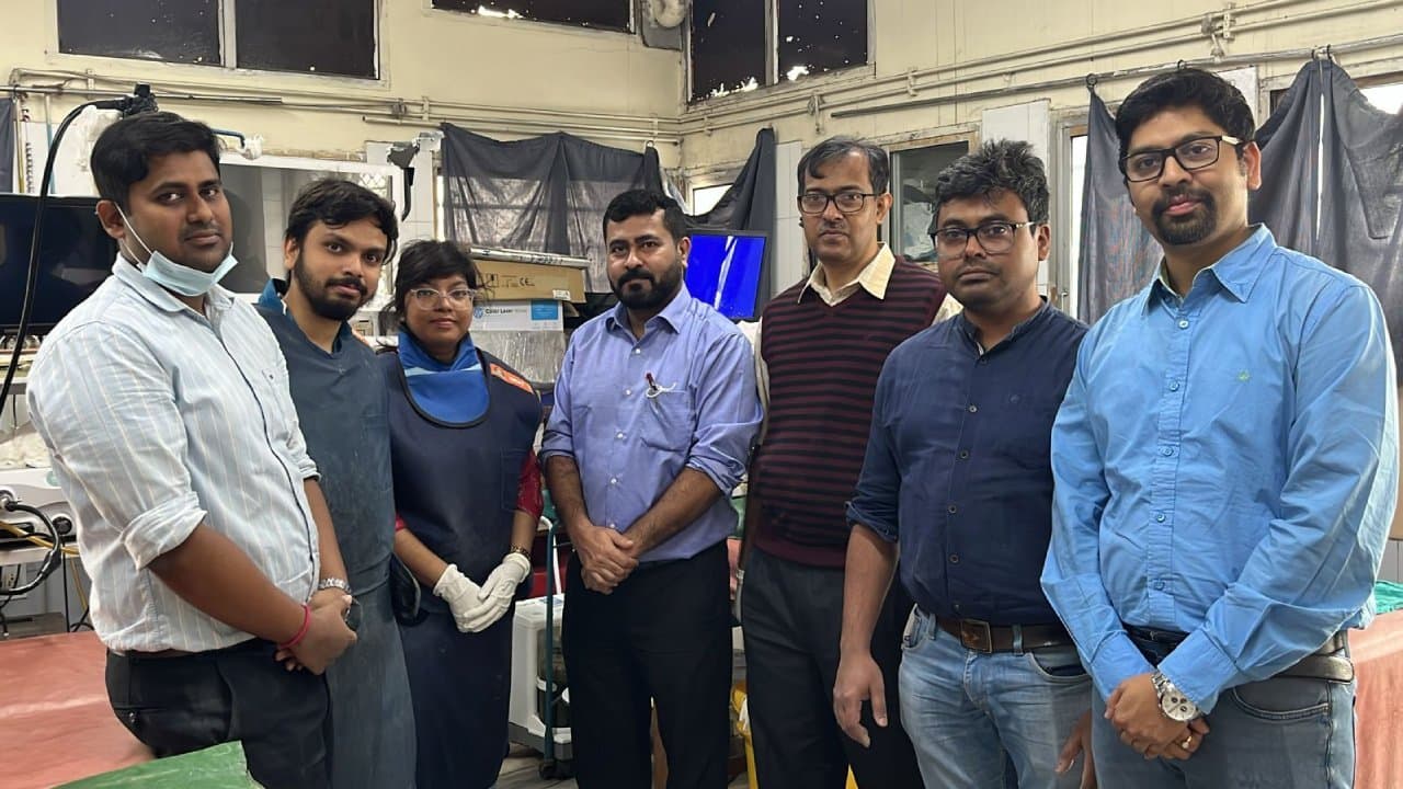 Doctors of R G Kar Medical College and Hospital saved a teenage girl s life