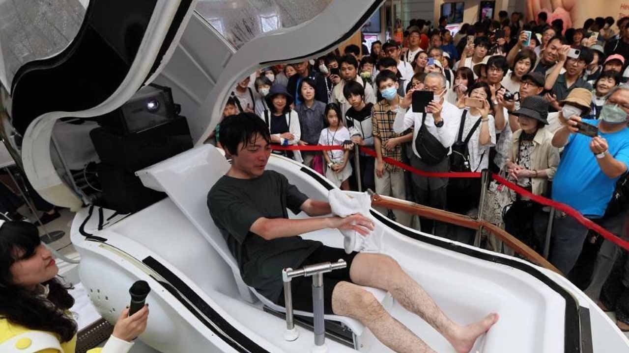 Japans new invention is a human washing machine