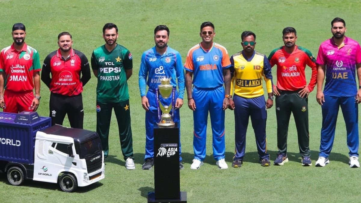 Rashid Khan told Kevin Pietersen that  he relies on a bulletproof car for safety in the streets of Kabul