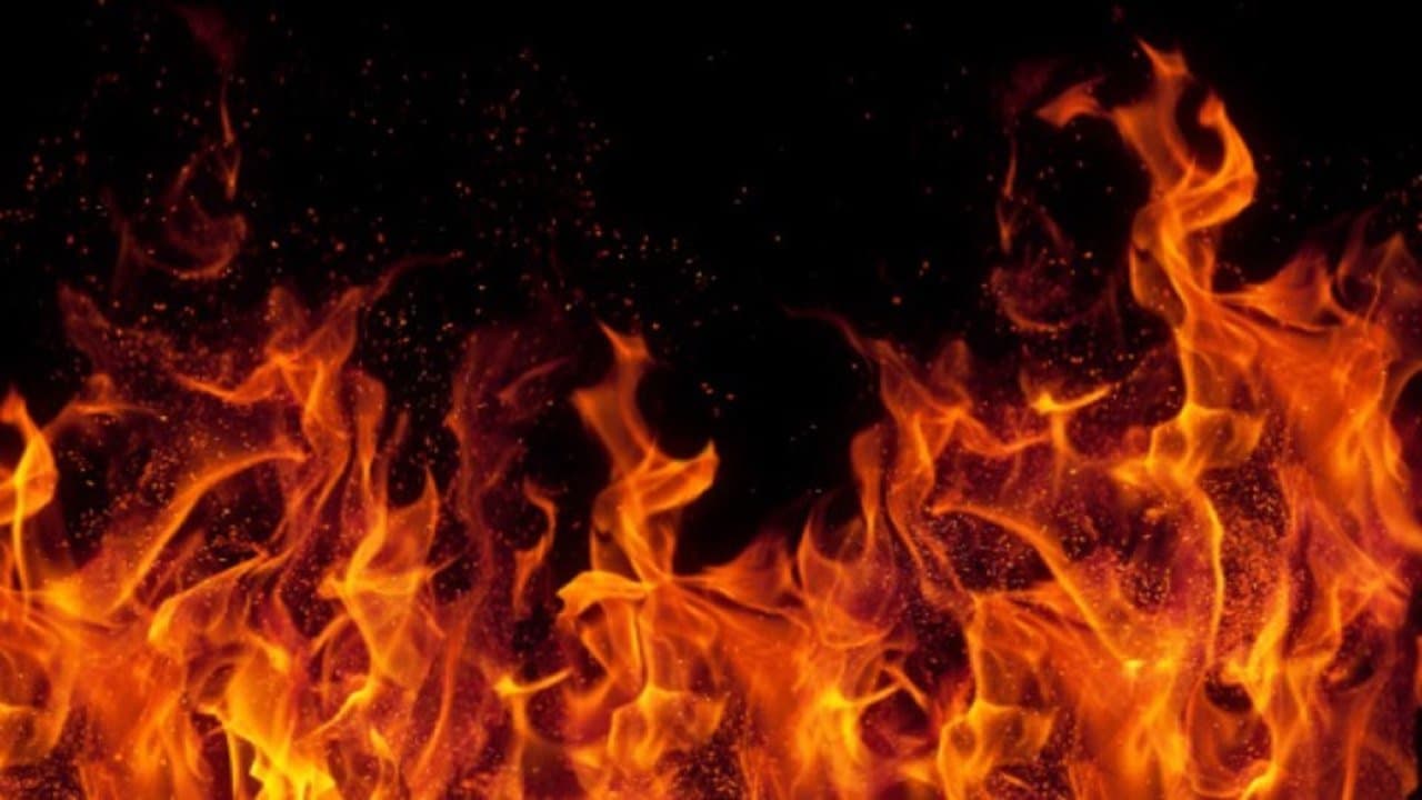 Massive fire in Kankurgachi