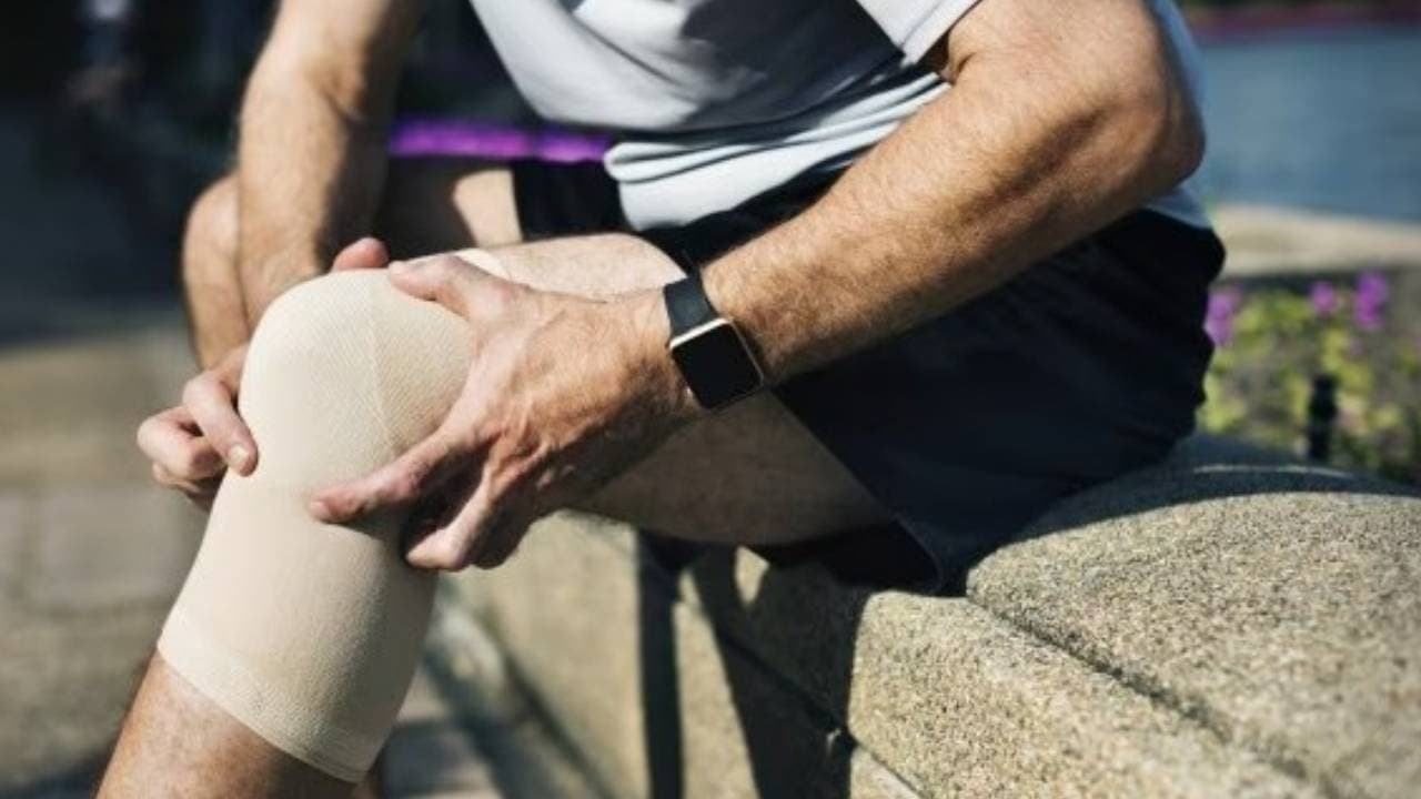 Dinking more chai in winter may worsen joint stiffness