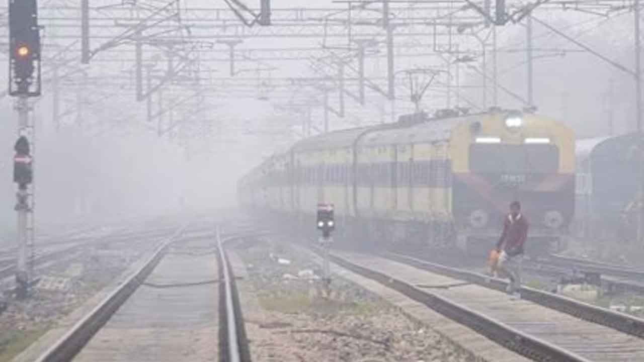 Flights Delayed Trains Running Late As Fog Hits Delhi