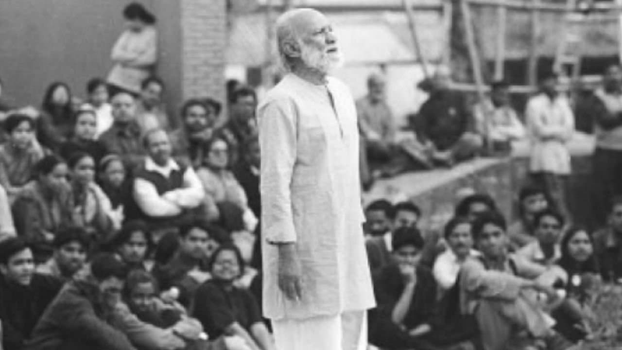 write up about badal sirkar by theatre director and reseracher avi chakrabarty 