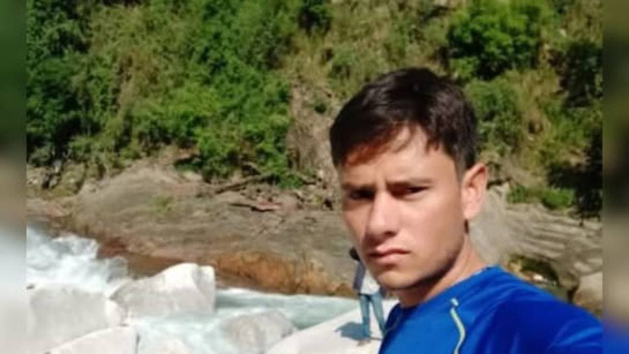 Paraglider Crashes After Take Off In Himachal Pradesh Pilot Killed Tourist Injured