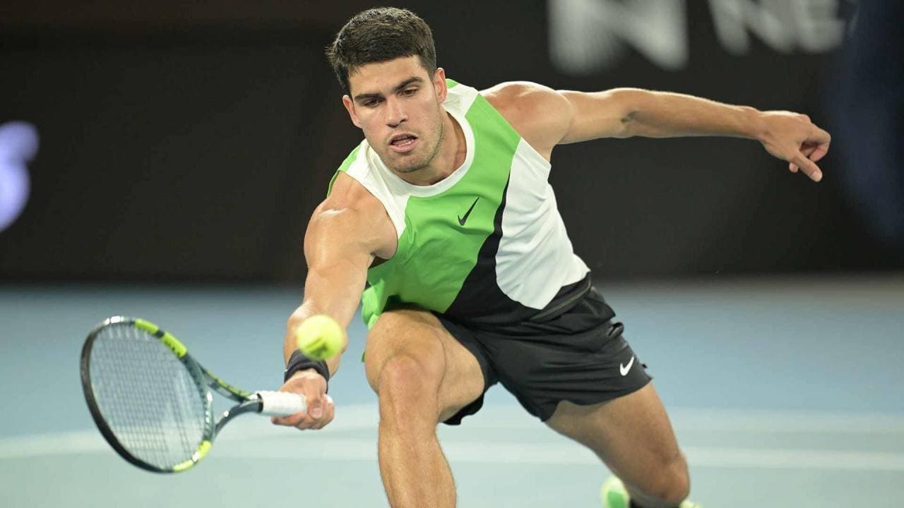 Carlos Alcaraz reach fourth round of australian open