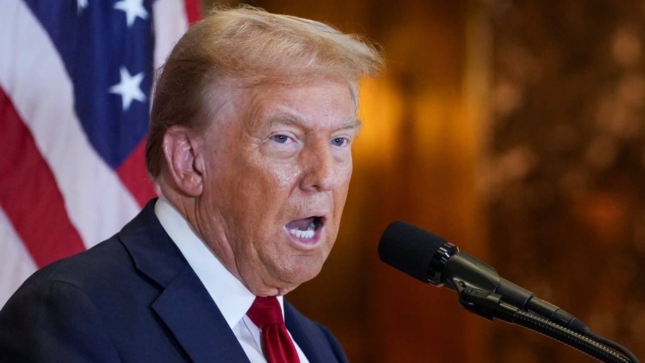 US President Donald Trump slaps 25 percent tariffs on countries doing business with Iran