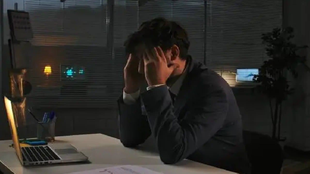 Amazon lays off  update sources says email it sent to affected staff what here