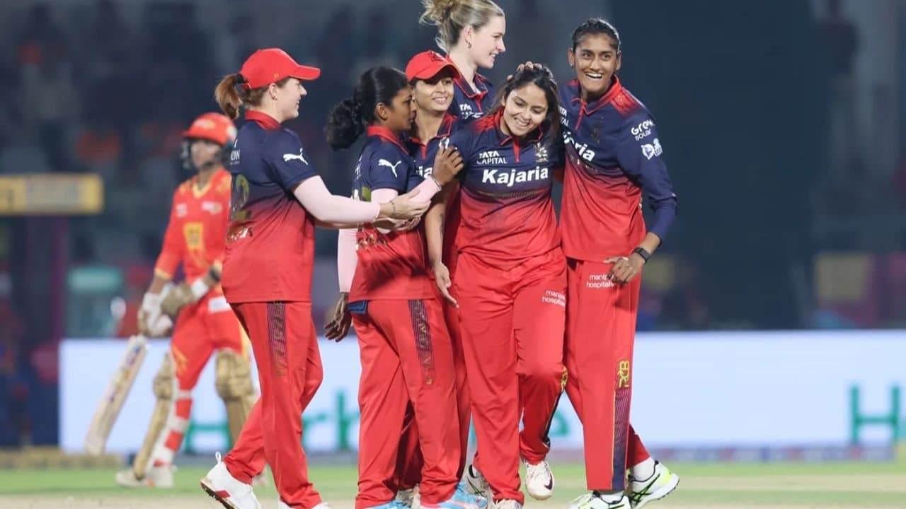 Smriti Mandhanas RCB creates new record as they topple Mumbai Indians in WPL 