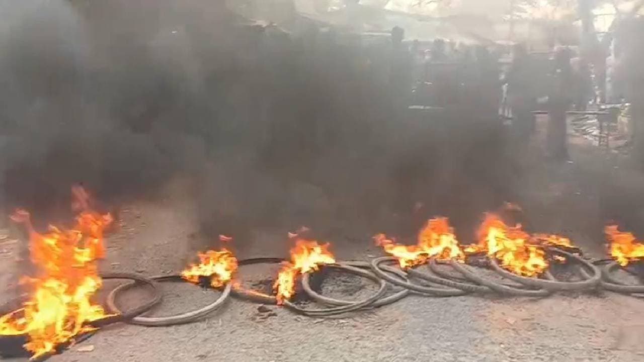 SIR Hearings Trigger Protests Across Multiple Districts Again on Tuesday