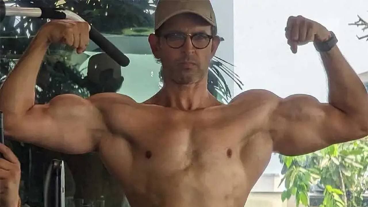 Hrithik Roshan s Biceps Break the Internet in 2026