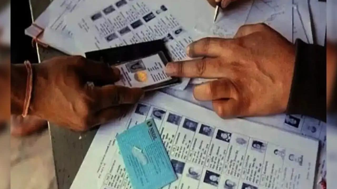 SIR Hearing: Ill Patients Attended Hearing By Ambulance In West Bengal