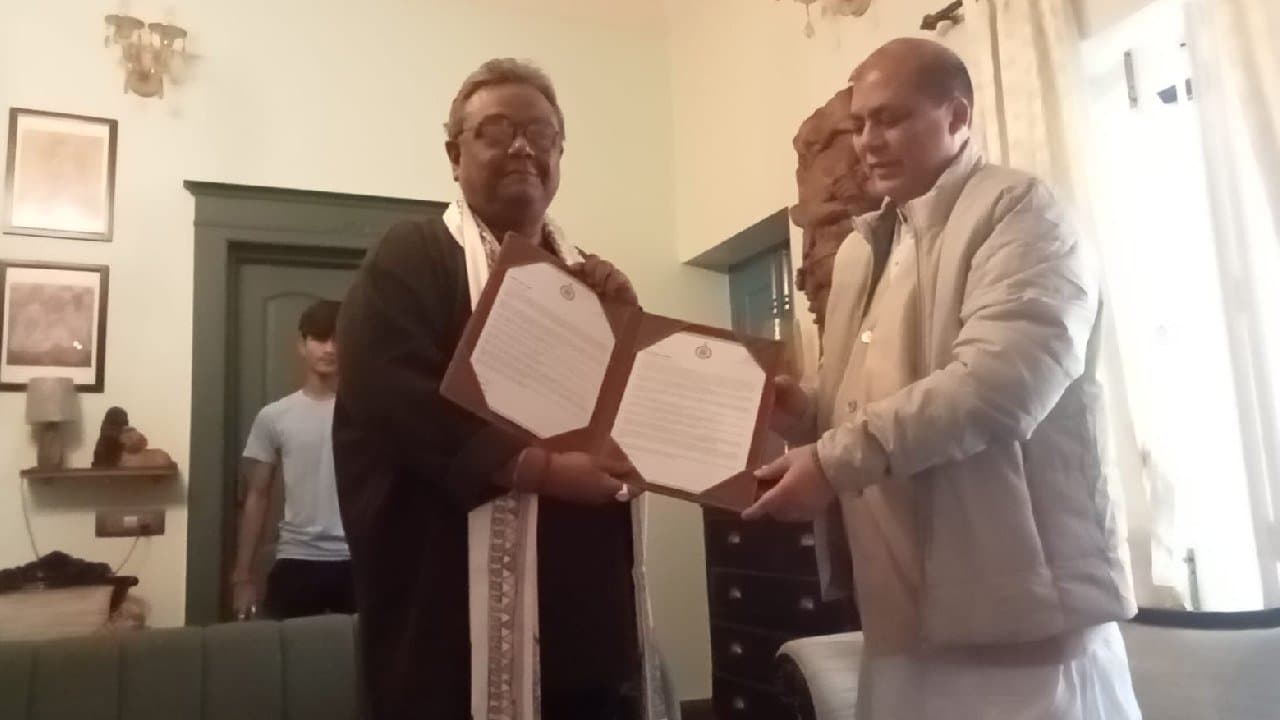 Unnayoner Panchali Box