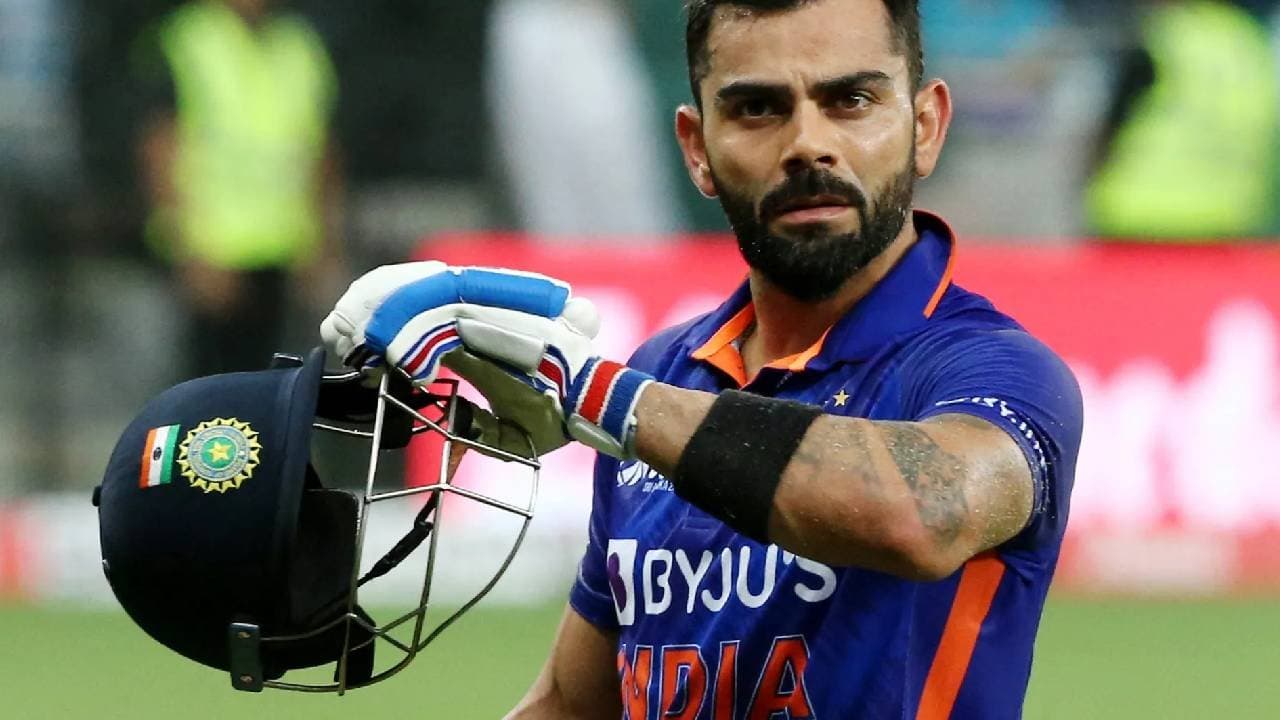 Virat Kohli Unhappy With Vadodara Crowds Act