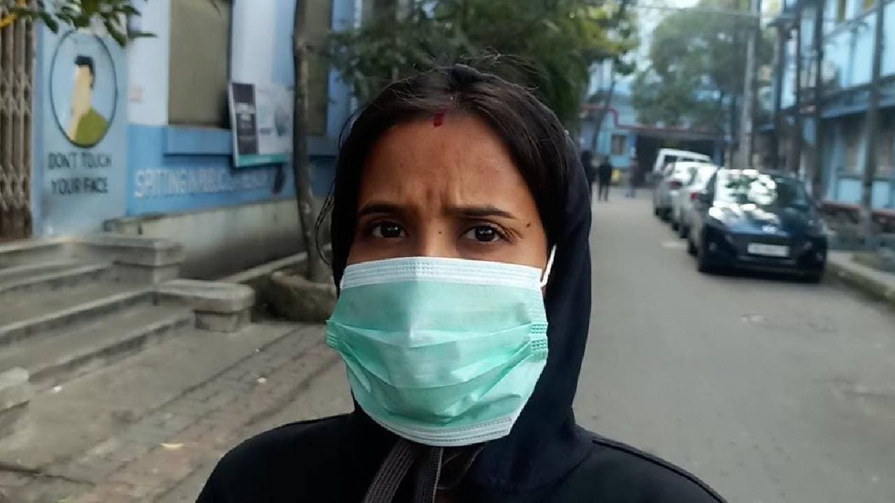 Man goes live on Facebook while leaving his drunk friend in a dying state in Kolkata Rajarhat 