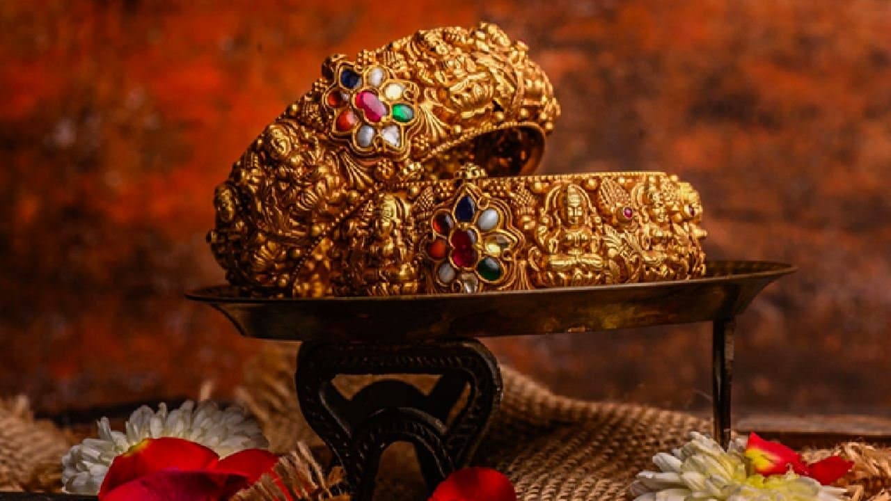 Gold Price big update check gold rate in cities on 16 january