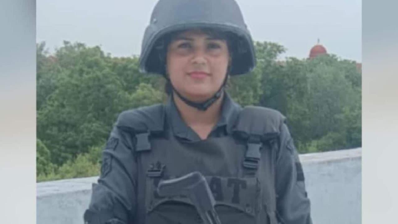 Delhi Woman Police Officer Dies After Husband Attacks Her With Dumbbell 