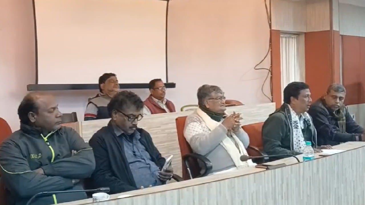 Chinsurah has a big decision regarding car parking in new year