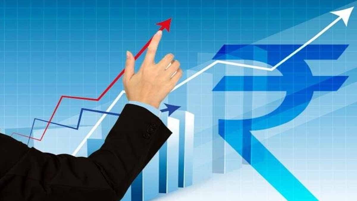 SIP Returns: 10000 per month turns into 20 lakh in seven years