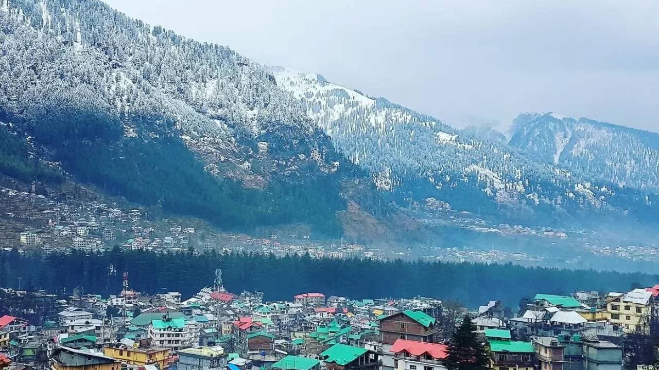 This place in India is crowded with tourists all year round 