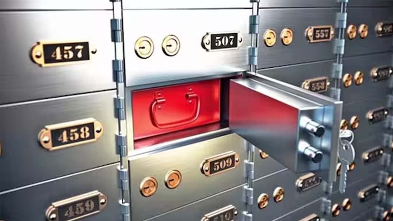 Bank locker: What can and cannot be kept inside here is the complete list 