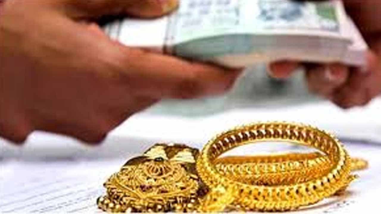 Selling Gold: Section 54F of Income Tax Act may help your claim deductions