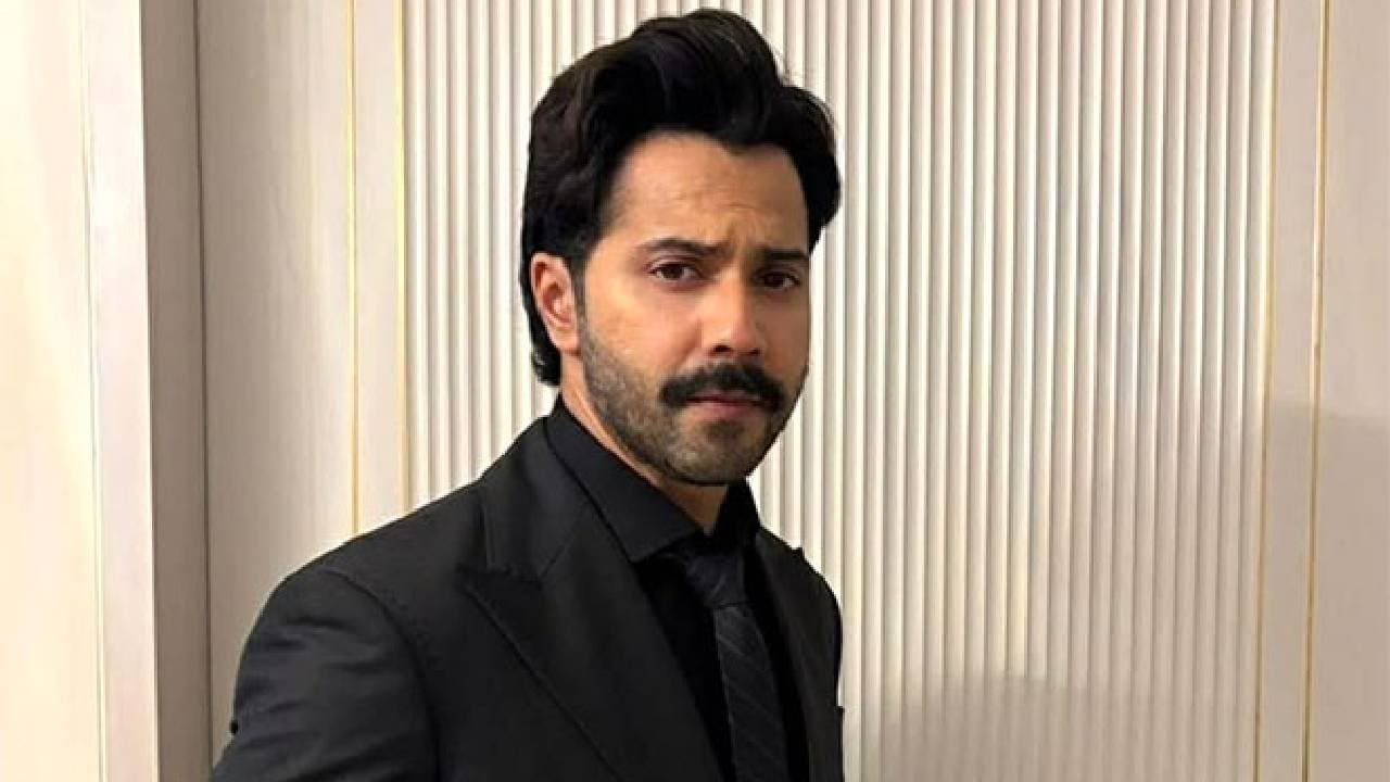 Border 2 actor Varun Dhawan is being roasted for his smile