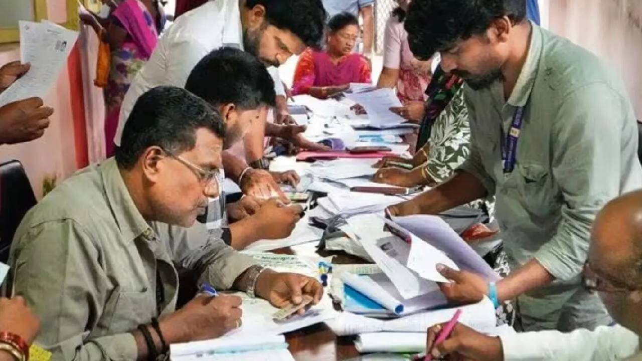 Election commission to recruit more micro observer for SIR work in Bengal