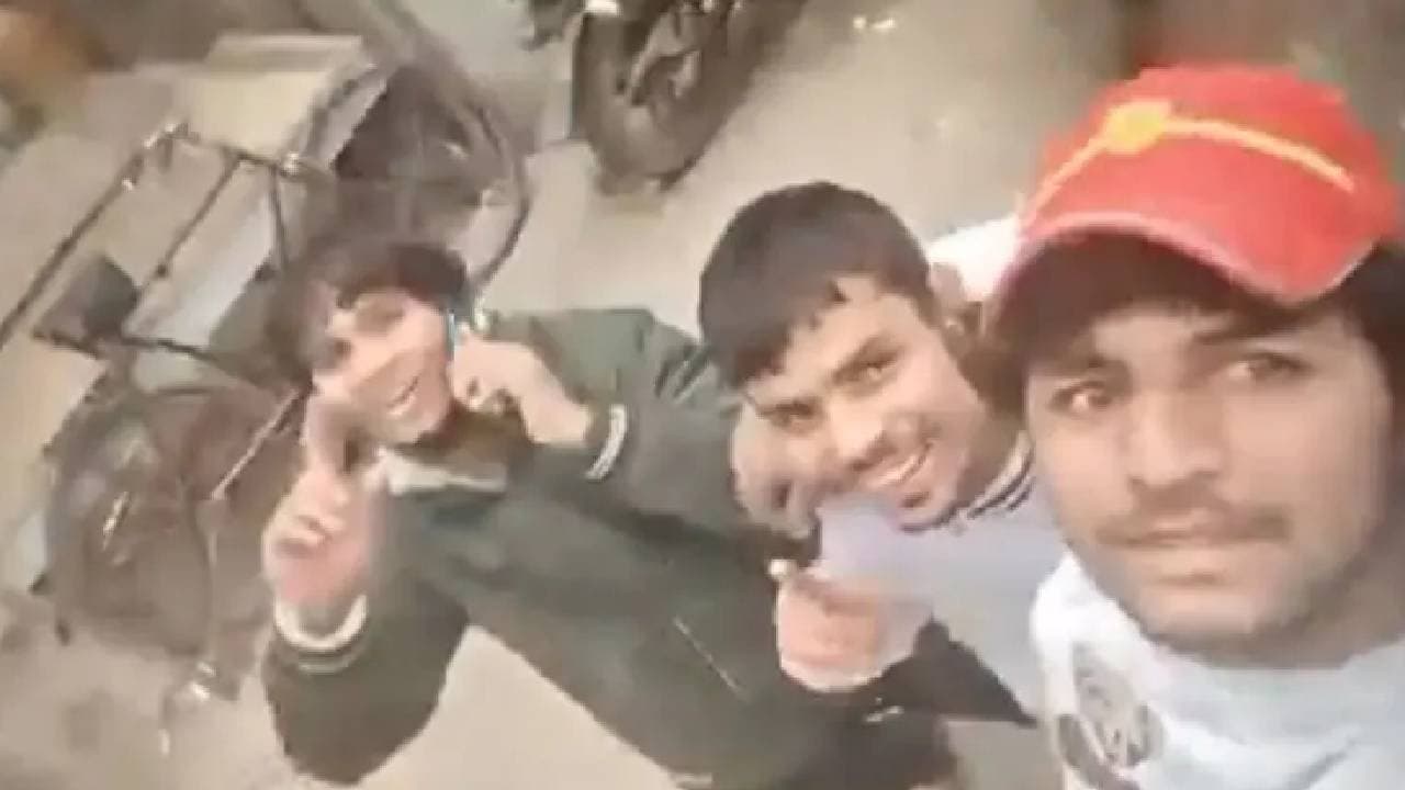 Attackers Film Video After Stabbing Two Men In Delhi 
