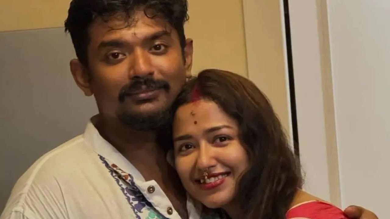 Sohini Sarkar shares a glimpse of husband shovan ganguly doing chores 