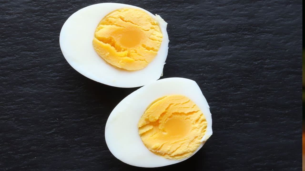 Health tips benefits of eating egg in winter
